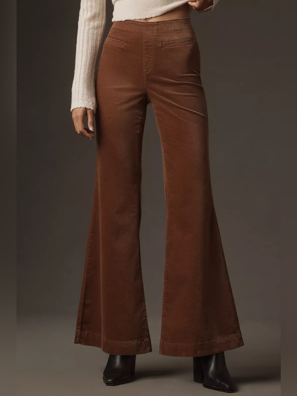 Anthropologie Pilcro Velvet Pull-On Mid-Rise Retro Flare Jeans - Picture 2 of 5